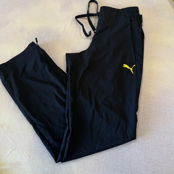 Y2K Black Puma‎ Track Pants (Medium) - Picture 5 of 11